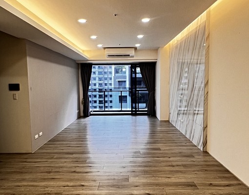 北屯好市多👌登陽城之華👌總站夜市-臻品住宅 - Image 1