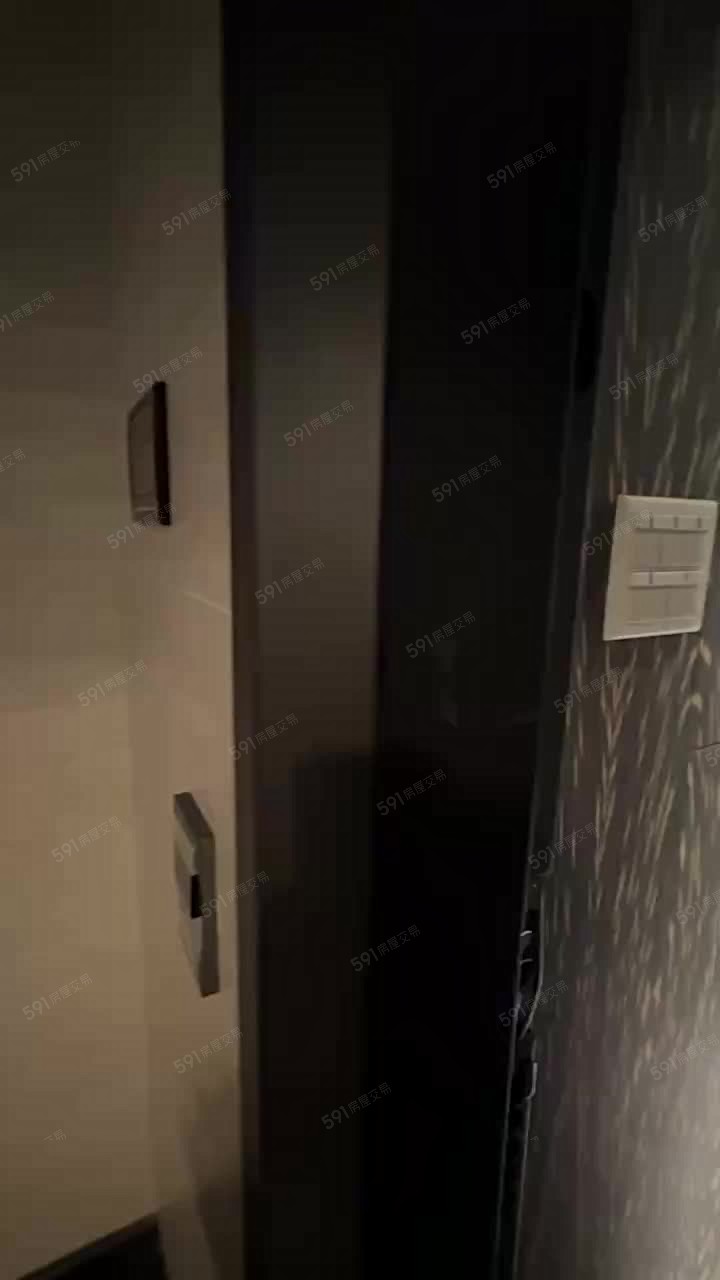 【恩典滿溢】昭揚君典稀有四房雙平車輕豪宅~高貴不貴 - Image 1