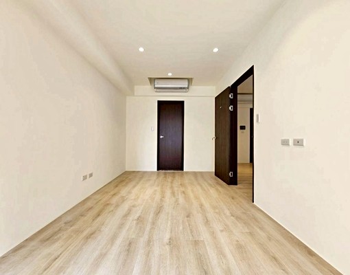 屏東帝寶高級平面車位2房華廈出租 - Image 8