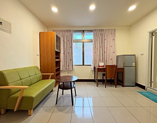 南勢角🏠獨洗曬/雙門冰箱/空間大採光通風/近捷機能佳 - Image 1