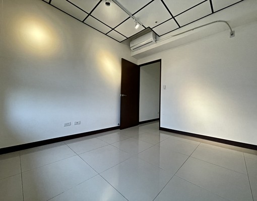 ★雙江翠方正兩房+平車★ - Image 3