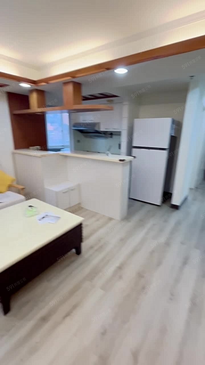 近逢甲大學💖質感溫馨2房✨系統櫃收納✨吧檯式廚房 - Image 1