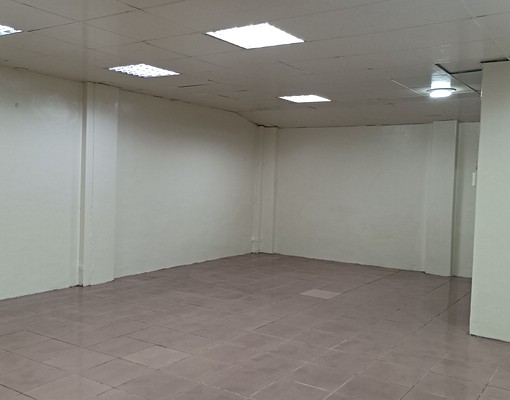 稀有一樓，免爬樓梯，格局方正，鬧中取靜，交通方便！ - Image 3