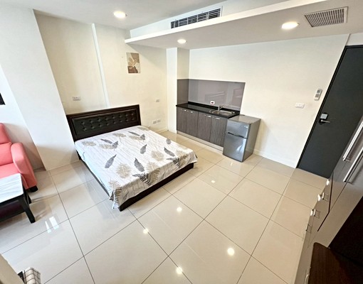 可貓大空間🌈租屋補助✨陽台獨洗曬✨衛浴開窗✨乾溼分離 - Image 8