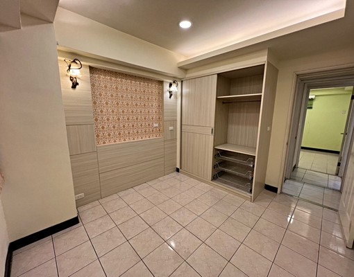 社宅免仲介費~整間整理~宏國甲桂林~2房~ - Image 8