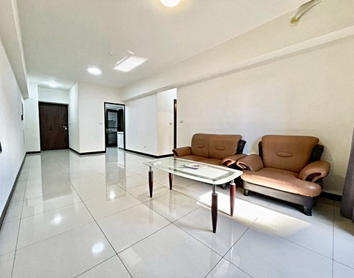 天若有情✨櫻花群英會可寵三房✨家具電全配✨中國醫園區✨樹梢戶 - Image 2