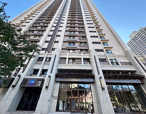 桃園中路重劃區｜大三房車位附傢俱家電｜拎包入住，近商圈、交通 - Image 4