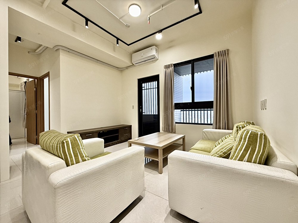 可租補🔥輕奢工業風💖家具可談✨租金含車位✅ - Image 1