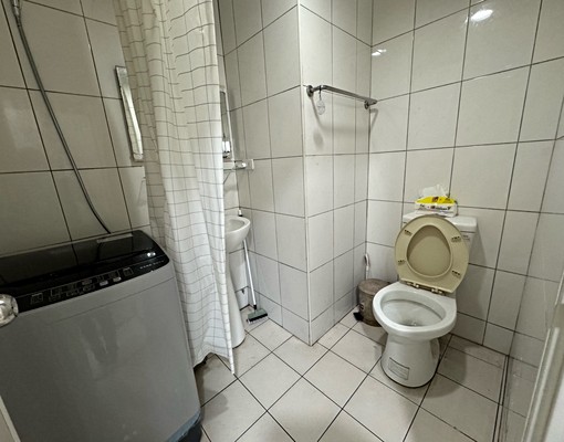 出租市區延平街~變頻冷暖機有陽台 - Image 5