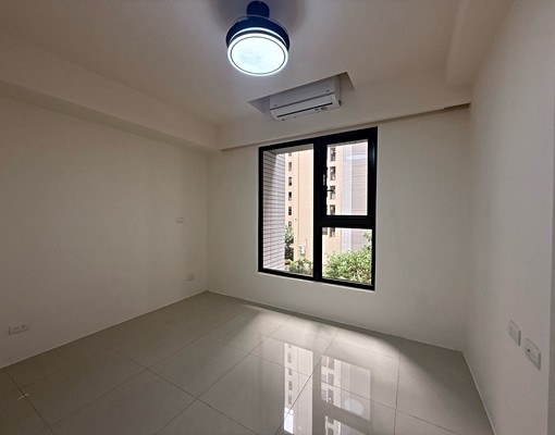 台積最愛捷運宅/全新2房2衛+車位/提供基本傢俱電 - Image 3