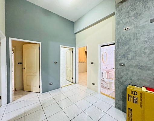 🉑租*入*報*寵/3房含管/近武凌高中/愛買 - Image 4