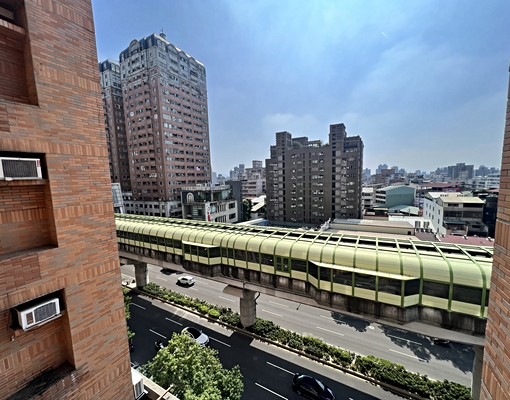 誠租--我愛龍邦獨洗獨曬大套房+陽台 - Image 6