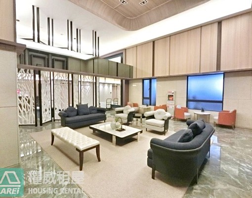 高大特區👍超優高樓層2+1房＋2衛＋平面車位．歡迎看屋 - Image 2