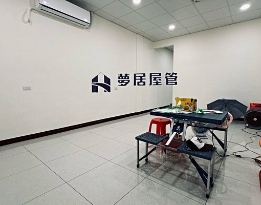 中山路旁全新裝潢✨環境優美✨可營登✨臨12米活路✨透店 - Image 3