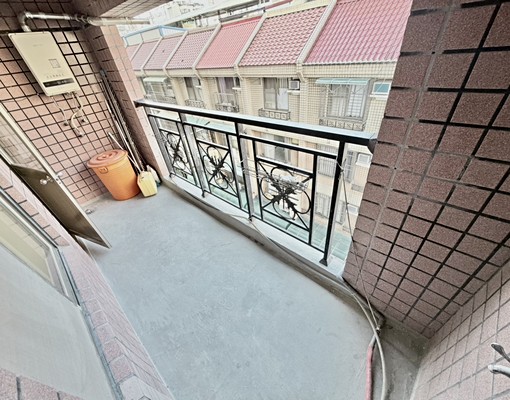 可租補四房雙衛✅平面汽車位機車位✅大陽台✅冷氣全配 - Image 12