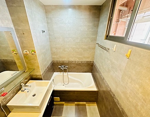 光明國小三房,附車位,有全套家具,可遷戶籍、申請補助 - Image 9