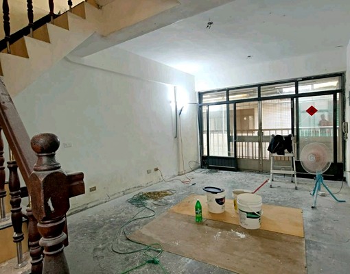 五甲蛋黃區透天出租~油漆中 - Image 4