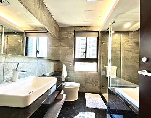 國泰御博苑▼質感設計師裝潢絕無僅有一卡皮箱入住 - Image 8