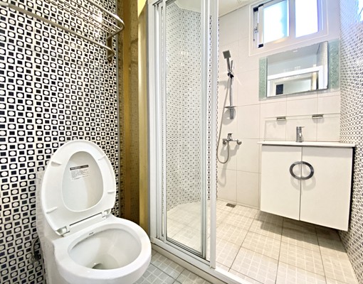 雙人租屋補助🍁樓中樓🍁乾溼衛浴🍁固定室內機車🍁 - Image 3