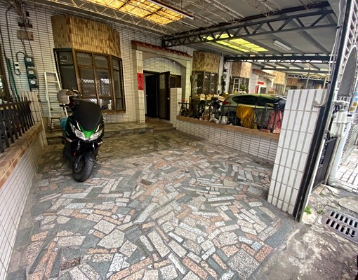 騎樓可停平車近大雅公園文雅國小稀有3+1房透天 - Image 3