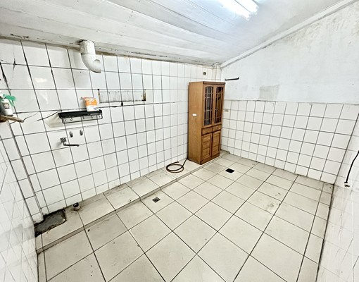 向上市場🍁店面營登🍁可餐飲🍁整棟三樓含地下室 - Image 4