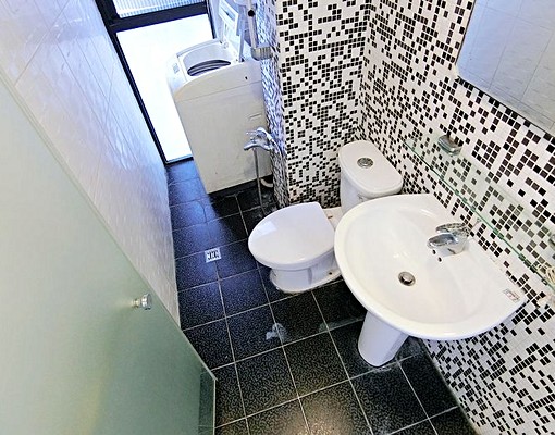 精誠/向上☘電梯☘精品高雅大空間☘木地板流理台☘陽台獨洗曬 - Image 12