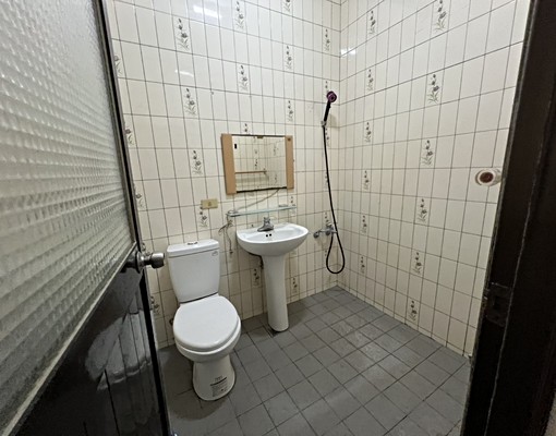 免費平面車位⛅2樓整層租⛅可租補戶籍⛅台電⛅超大坪數⛅空屋 - Image 6