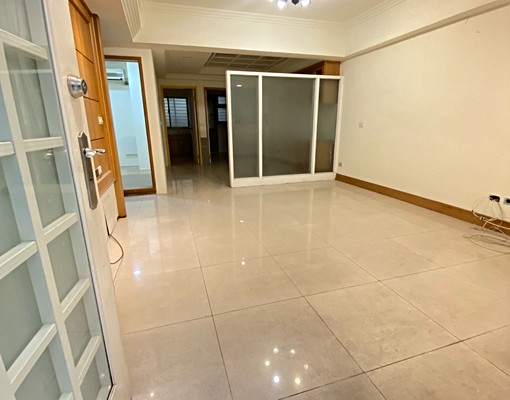 食品路八大學區3+1房平面車位大陽台 - Image 1