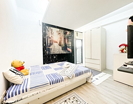 勤美/向上☸電梯☸採光漂亮大空間流理台☸衛浴開窗☸陽台獨洗曬 - Image 13