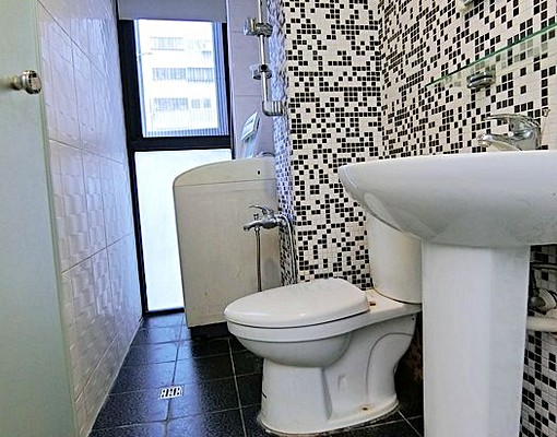 公益/勤美☸電梯☸採光漂亮大空間流理台☸衛浴開窗☸陽台獨洗曬 - Image 13