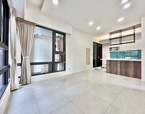 可租補戶籍🔥傢俱可談全配✅市場最低價✨夢幻中島櫃💯 - Image 2