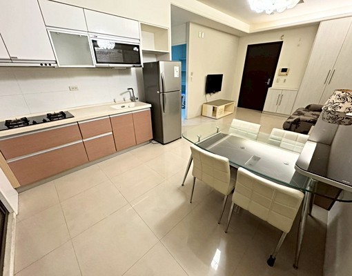 莉莉🉑可寵物~近新光遠百【中港Theone】2房家具電全 - Image 4