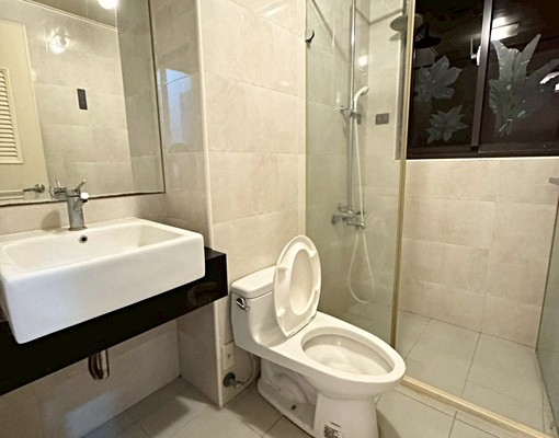 莉莉🉑可寵物~近新光遠百【中港Theone】2房家具電全 - Image 10