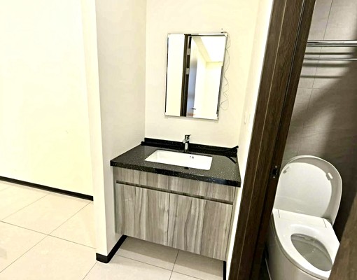 全新電梯大樓有車位~正2房1廳1衛1廚1陽台~可租補 - Image 7