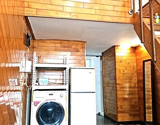 中壢火車站旁挑高樓中樓大套房 - Image 5