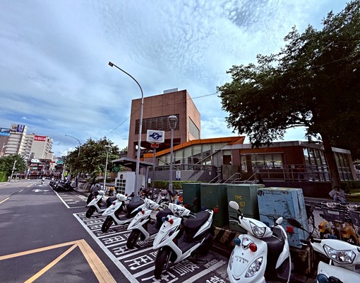 捷運三重國小站步行2分鐘住辦一樓地點佳整棟重建屋況佳-專任約 - Image 13