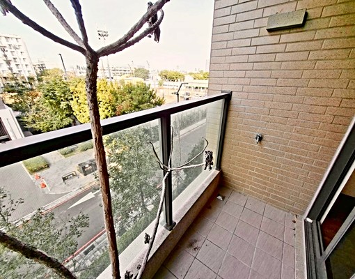 西苑高中逢甲商圈水湳💖全新超美三房含平車💖浴缸 - Image 7