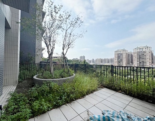 👍一樓庭院戶三房4.2挑高🌳益翔樂活錠🌳含車管可租補 - Image 15