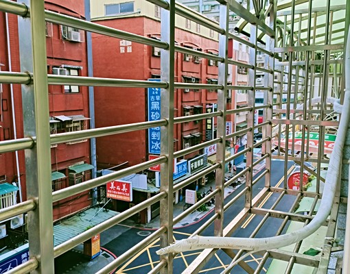 蘆洲捷運成蘆橋民族仁愛商圈一手新裝修一房一廳魔術大空間 - Image 7