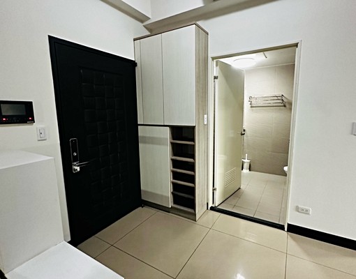 一咖皮箱就能入住。電梯兩房+停車位+管理 - Image 1