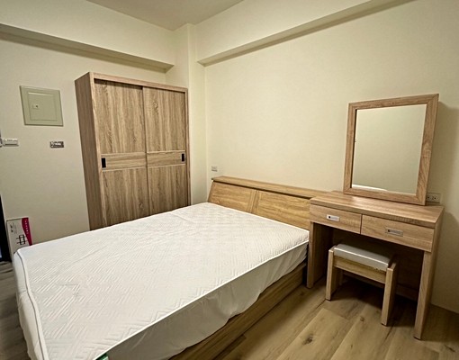 屋主自租大里超讚小套房全新完工電梯大樓大推 - Image 3