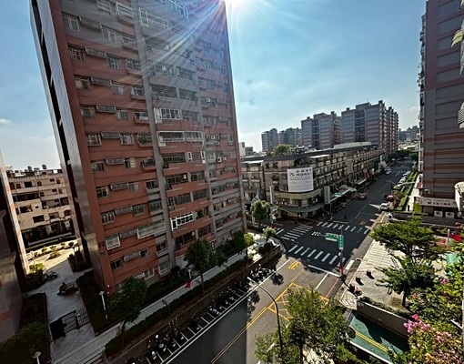 出租經國新城平車4房 - Image 14