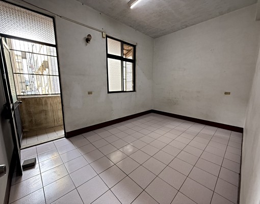 🔷近台積電🔷・✨6房透天整棟出租✨ - Image 4