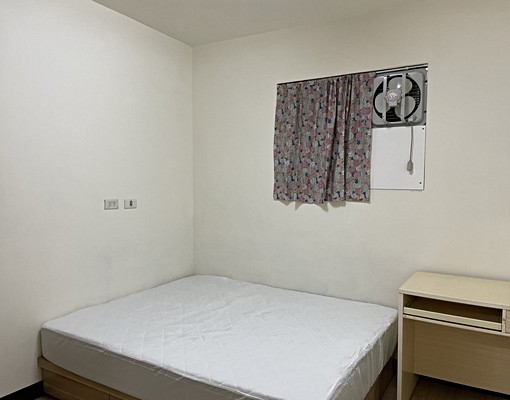 龍華科大旁靜巷一樓套房出租 - Image 3