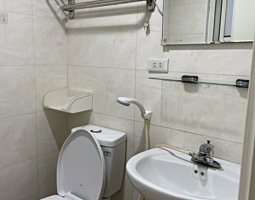 龍華科大旁靜巷一樓套房出租 - Image 4