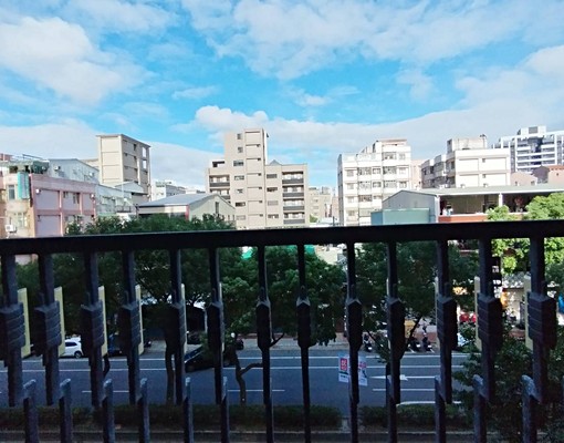 A8達鑫富麗一期兩房一衛兩陽台,附機車位,誠可議 - Image 2