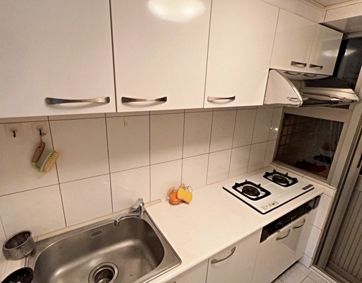 超便宜!!北屯空屋大四房平車✅租補戶籍✨頂好文心✨走路市場 - Image 9