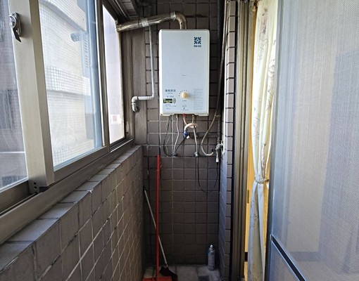 優質套房，近大坪林捷運站，走路1-2分鐘 - Image 7