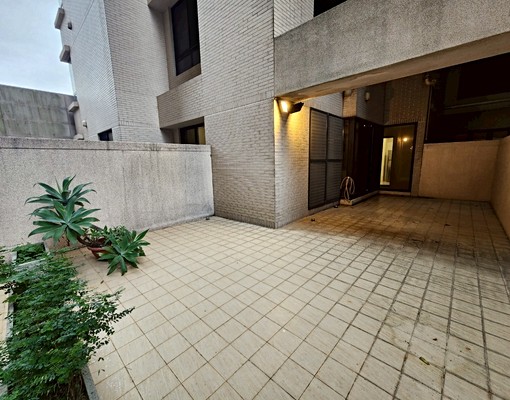 竹北豪宅德鑫當代ＭＯＭＡ四房雙車位地陪 - Image 6