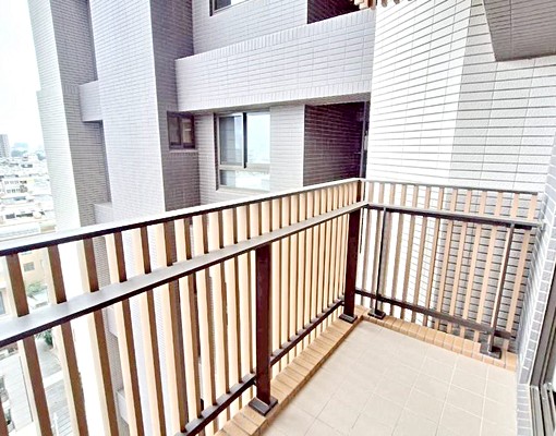 近南山廣場❤明亮大3房❤附平面車位❤可租屋補助 - Image 10